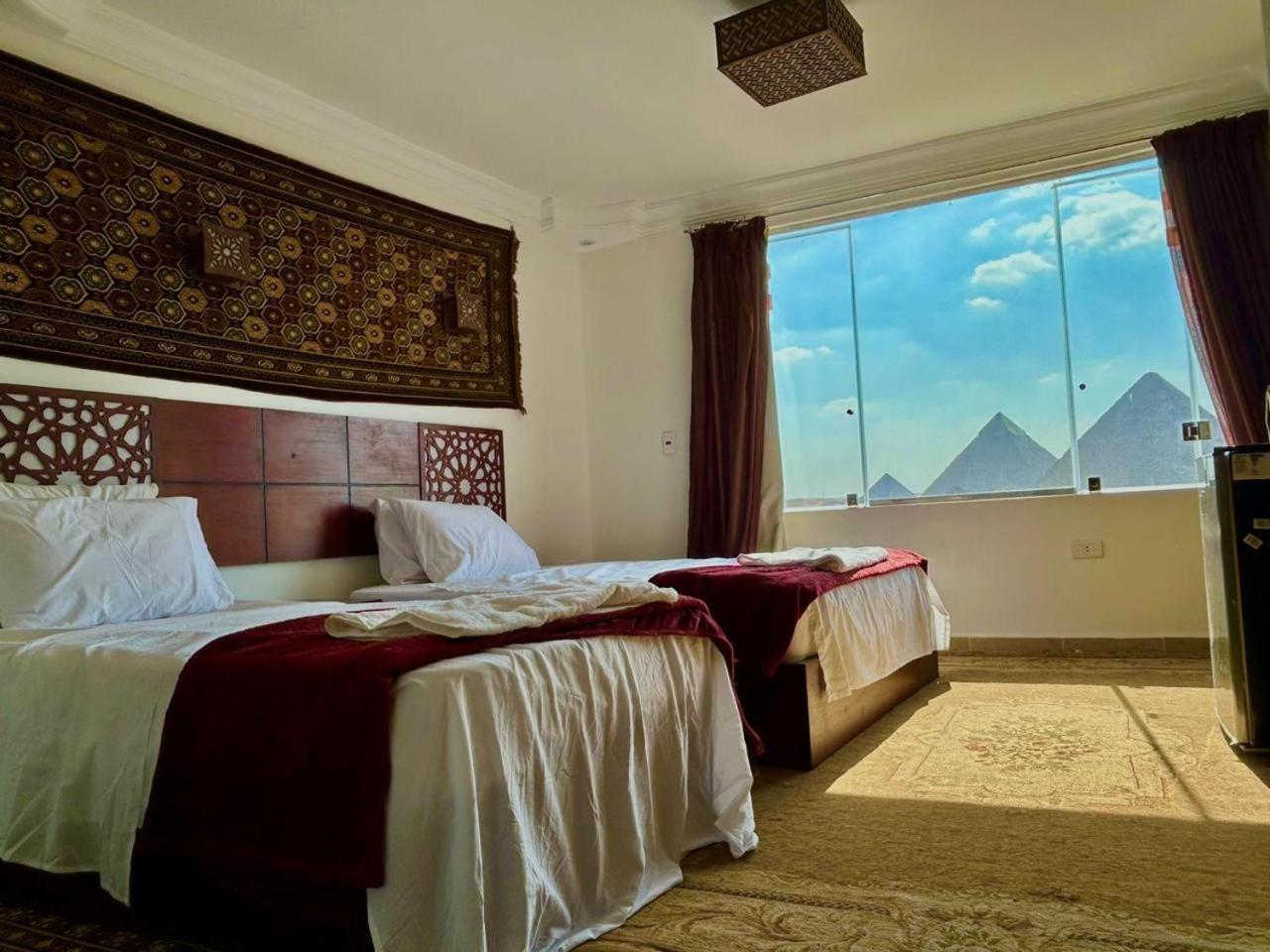 Oscar Pyramids View Hotel Nazlet el-Sîsi Room photo